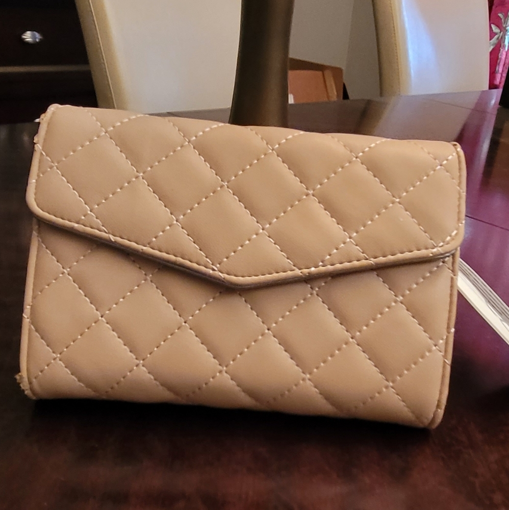 Beautiful Tan Purse